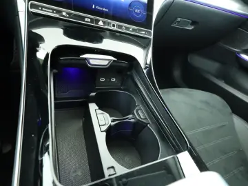 MERCEDES-BENZ C 180  AMG Line Advanced Plus Panorama…