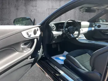 MERCEDES-BENZ E 450 Coupe 4Matic LED WIDE PANO 360  1 HAND