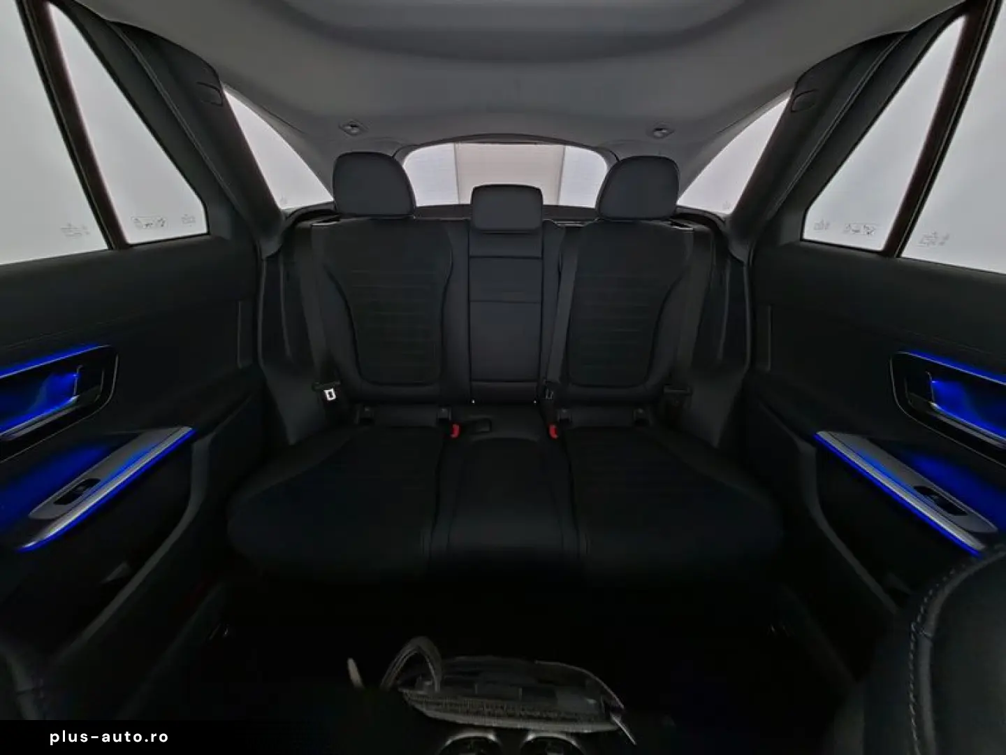 MERCEDES-BENZ GLC 300 e 4M AMG-Sport Pano AHK Night Distr