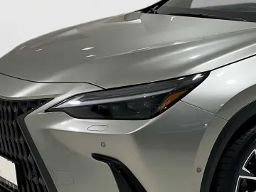 LEXUS NX 450h  E-FOUR Luxury MarkLevinson Ventilation 360