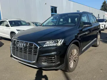 AUDI Q7 55 TFSI quattro 3.0 V6 TFSI TEMPO AHK MATRIX