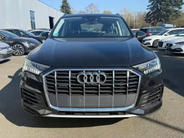AUDI Q7 55 TFSI quattro 3.0 V6 TFSI TEMPO AHK MATRIX