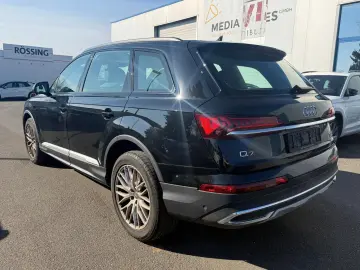 AUDI Q7 55 TFSI quattro 3.0 V6 TFSI TEMPO AHK MATRIX