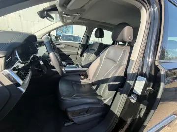 AUDI Q7 55 TFSI quattro 3.0 V6 TFSI TEMPO AHK MATRIX