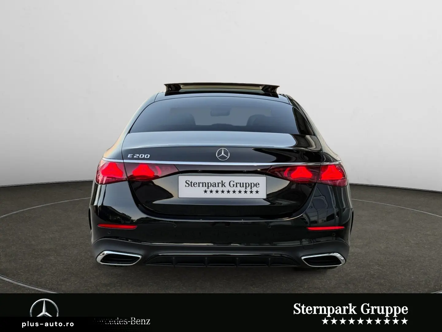 MERCEDES-BENZ E 200 AMG Pano Night Distro DIGITAL Me&hellip;