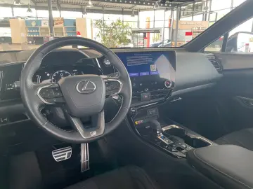 LEXUS NX450h E-Four F-Sport Ventilation Matrix 360 Memory