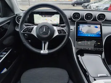 MERCEDES-BENZ C 180 AVANTG. T.LEDER RFK PARK-SPURASS…