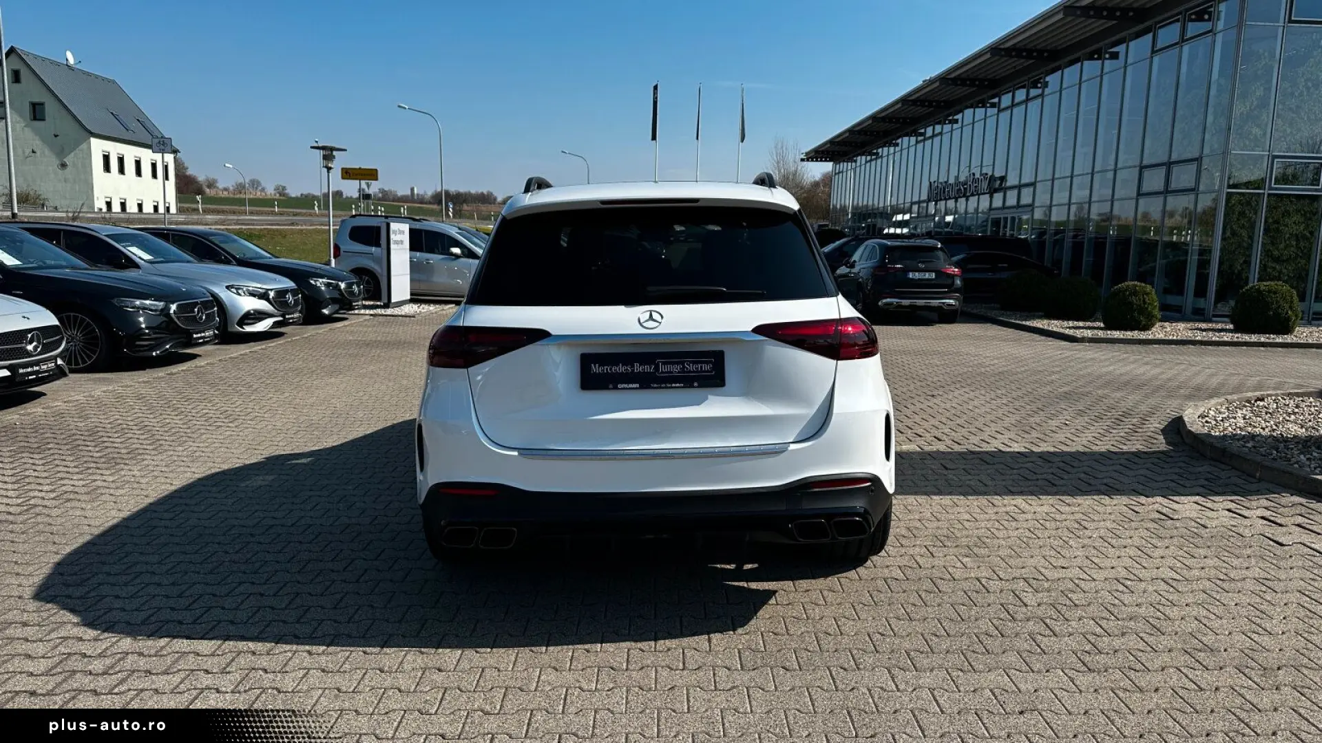 MERCEDES-BENZ GLE 2025 — imagine 5