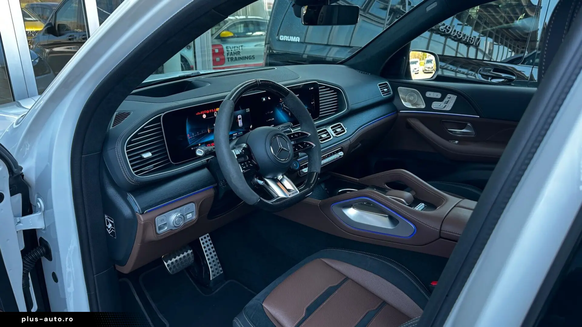 MERCEDES-BENZ GLE 2025 — imagine 9