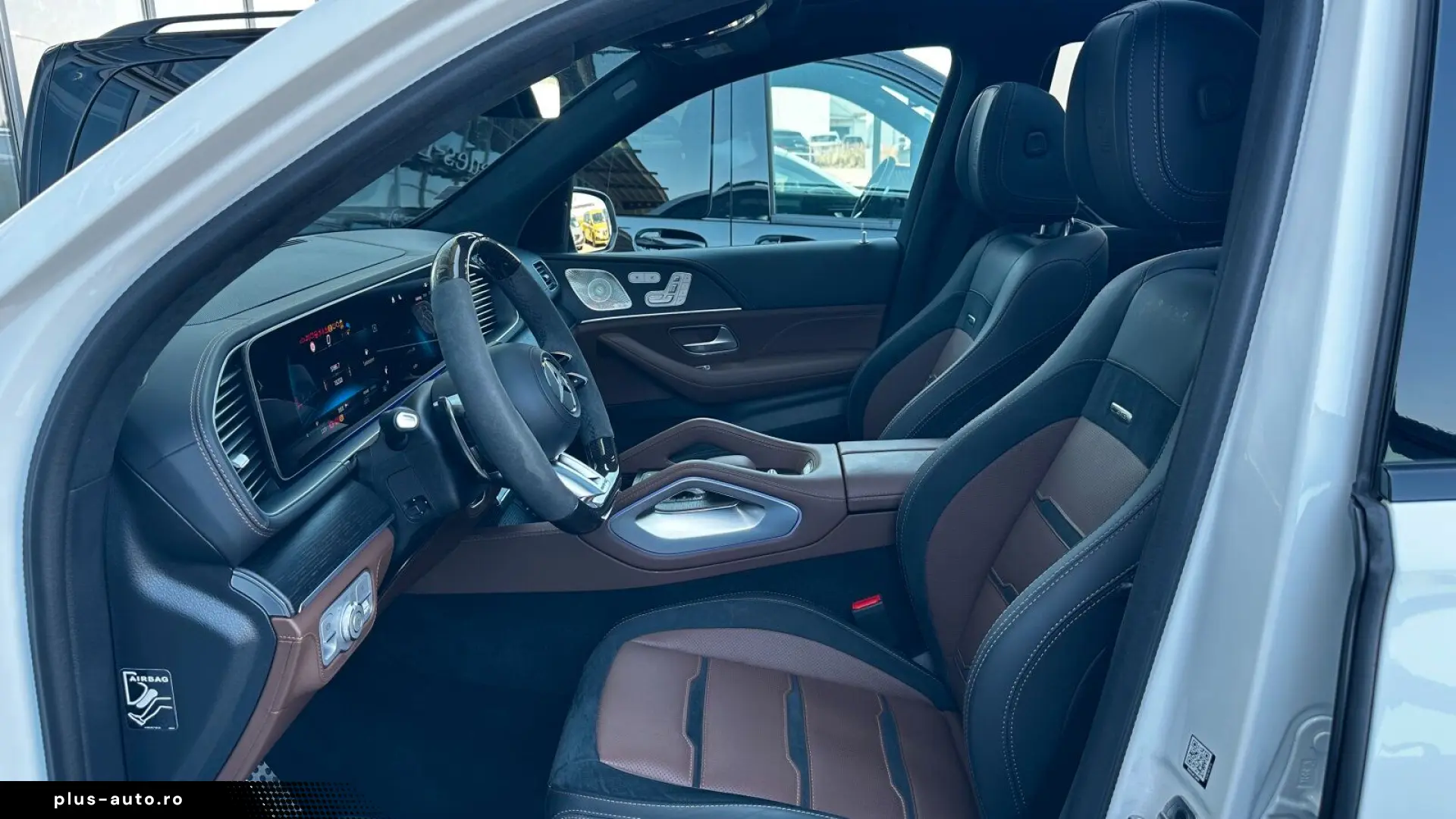 MERCEDES-BENZ GLE 2025 — imagine 10