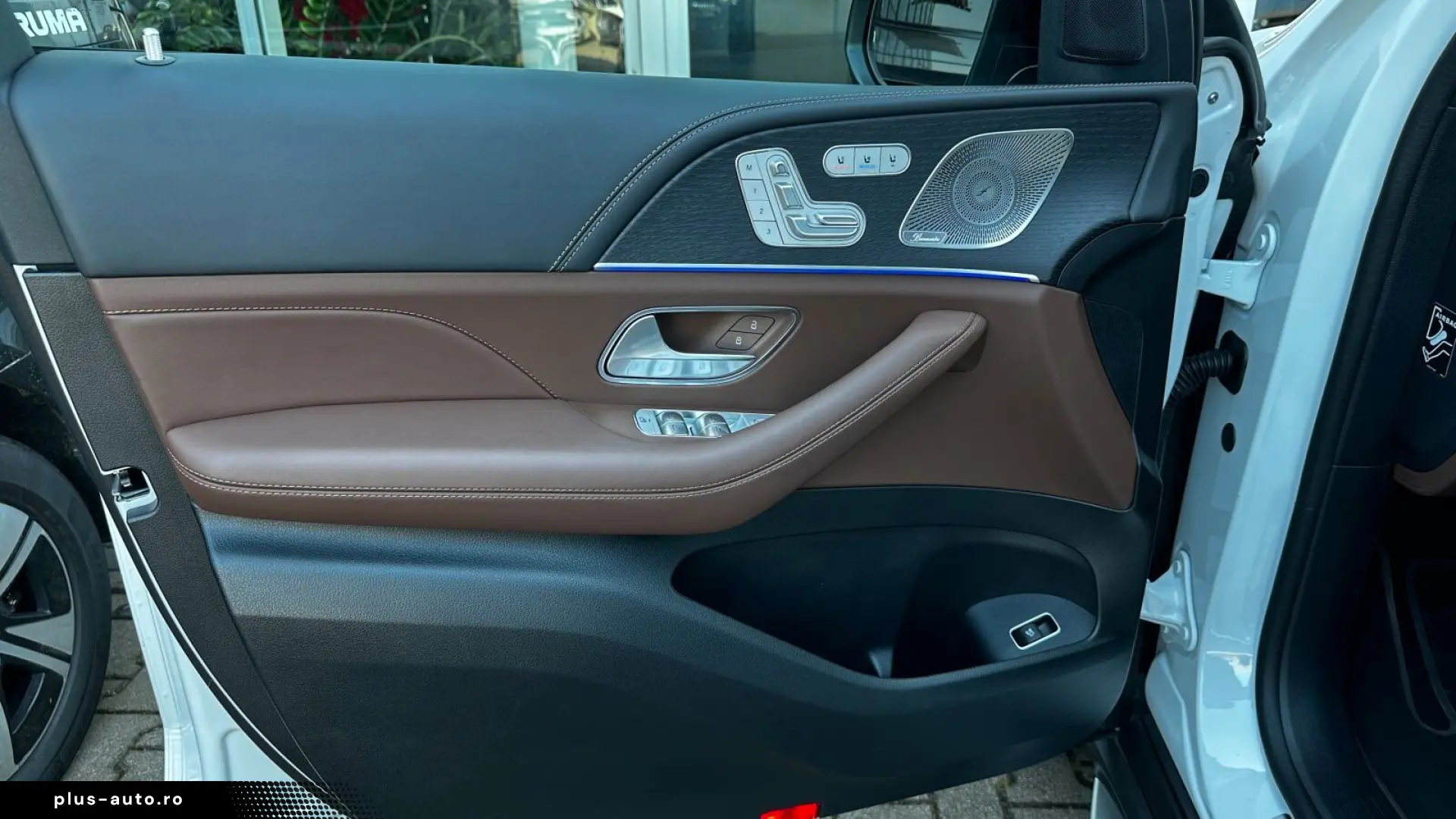 MERCEDES-BENZ GLE 2025 — imagine 14