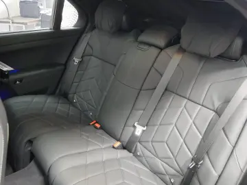 BMW 740d xDrive M Sportpaket B&W UPE 172.000 -