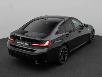 BMW 330e M Sport 360 HUD DAB H K Alarm ParkAs 19Zoll