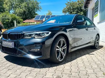BMW 330e xDrive M Sportpaket GSD Head Up Laser