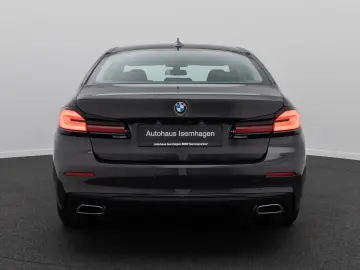 BMW 530i DriveAss Alarm DAB Kamera Leder Parkassist