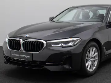 BMW 530i DriveAss Alarm DAB Kamera Leder Parkassist