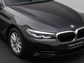 BMW 530i DriveAss Alarm DAB Kamera Leder Parkassist
