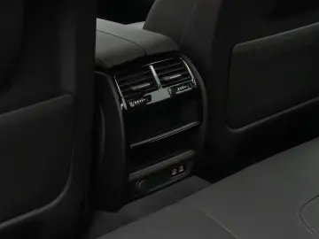 BMW 530i DriveAss Alarm DAB Kamera Leder Parkassist