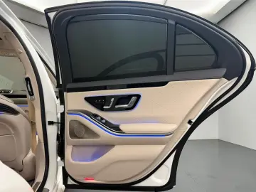 MERCEDES-BENZ S 400 d 4M