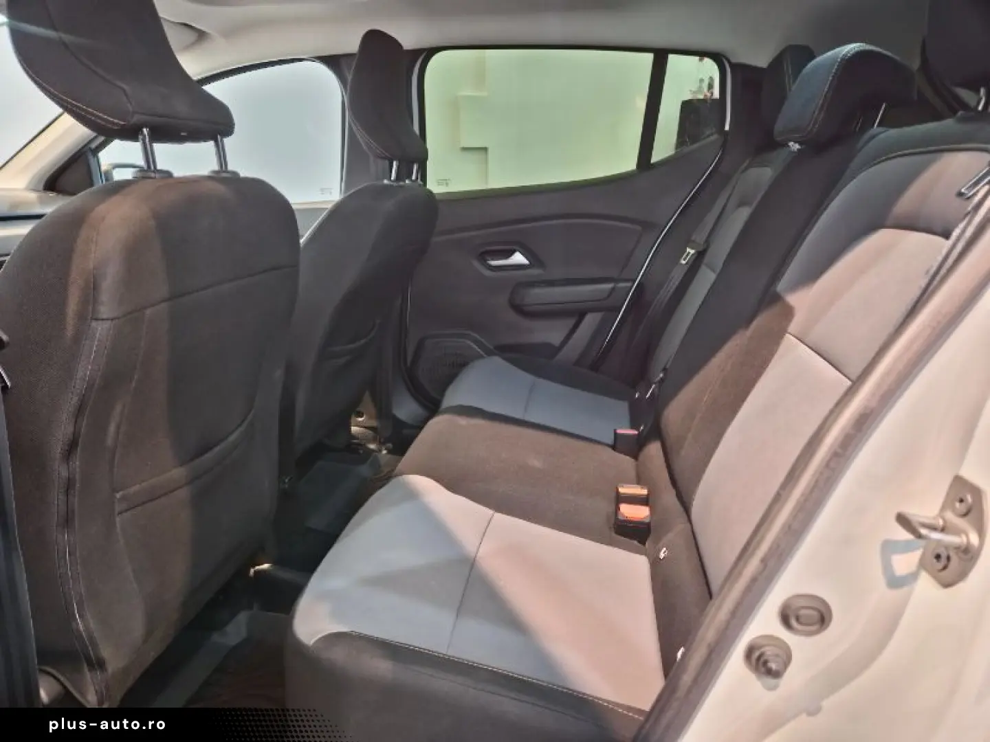 DACIA Sandero 2023 — imagine 14