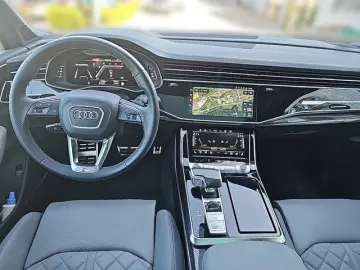 AUDI Q7 50 TDI quattro competition plus Matrix