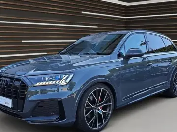 AUDI Q7 50 TDI quattro competition plus Matrix