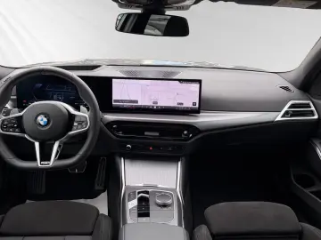 BMW 320d xDrive M Sport Head-Up DAProf. PA