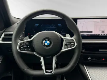 BMW 320d xDrive M Sport Head-Up DAProf. PA