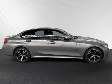BMW 320d xDrive M Sport AHK Stop&Go Head-Up