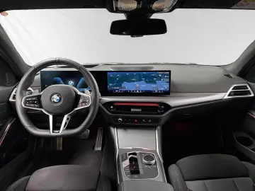 BMW 320d xDrive M Sport AHK Stop&Go Head-Up