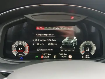 AUDI Q7 55 TFSI quattro tiptronic S-Line Matrix Stand