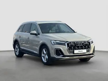 AUDI Q7 55 TFSI quattro tiptronic S-Line Matrix Stand