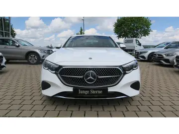 MERCEDES-BENZ E 300 de 4M Avantgarde Technik-Paket A…