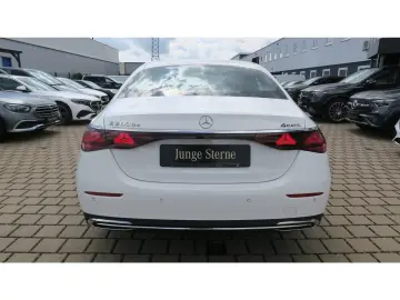 MERCEDES-BENZ E 300 de 4M Avantgarde Technik-Paket A…