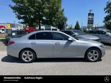 MERCEDES-BENZ C 300 e Avantgarde SHD LED Kamera Ambiente