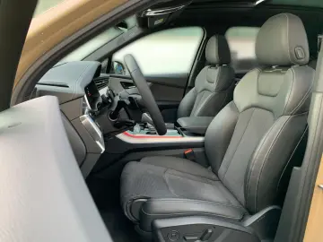 AUDI Q7 50 TDI quattro S LINE ALLRADL MATRIX PANO AHK