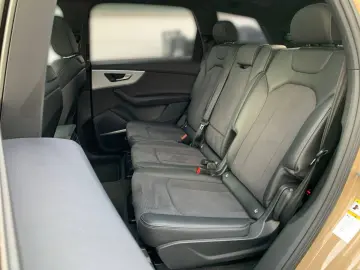 AUDI Q7 50 TDI quattro S LINE ALLRADL MATRIX PANO AHK
