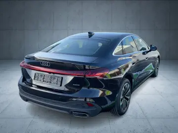 AUDI A5 Limousine TFSI quattro Nav Kam sound 18  Assi