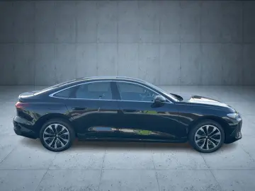 AUDI A5 Limousine TFSI quattro Nav Kam sound 18  Assi