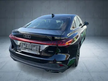 AUDI A5 Limousine TFSI quattro Nav Kam sound 18  Assi