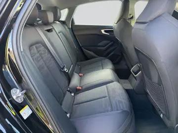 AUDI A5 Limousine TFSI quattro Nav Kam sound 18  Assi