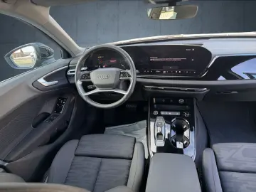 AUDI A5 Limousine TFSI quattro Nav Kam sound 18  Assi