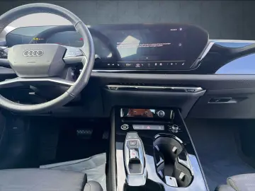 AUDI A5 Limousine TFSI quattro Nav Kam sound 18  Assi