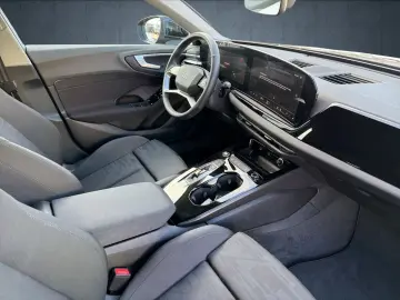 AUDI A5 Limousine TFSI quattro Nav Kam sound 18  Assi