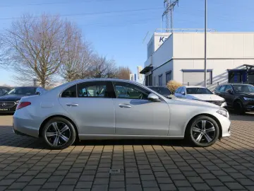 MERCEDES-BENZ C 220 d Avantgarde Advanced Winter-Paket 360