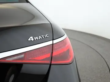 MERCEDES-BENZ S 580 lang AMG DIGITAL Pano HUD HighEndFond 21