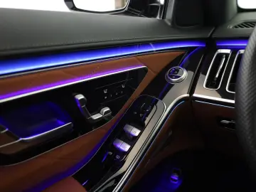 MERCEDES-BENZ S 580 lang AMG DIGITAL Pano HUD HighEndFond 21