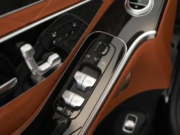 MERCEDES-BENZ S 580 lang AMG DIGITAL Pano HUD HighEndFond 21