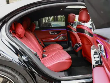 MERCEDES-BENZ S 63 AMG E Performance Lang Exklusiv D…