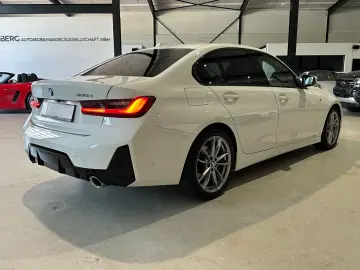 BMW 320 d M Sport  LED ACC Kamera AHK Live Cockpit